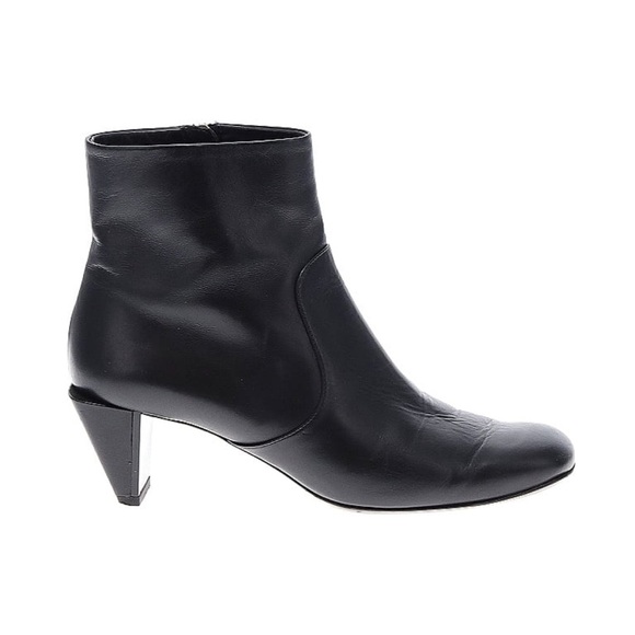 Fendi Shoes - Fendi ankle boots black leather